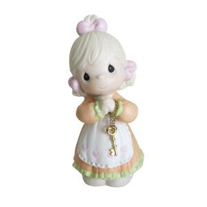 Precious Moments Figurine - "Love Is The Key" Figurine - Vintage 1998 Enesco